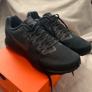 Nike Zoom All Out Low